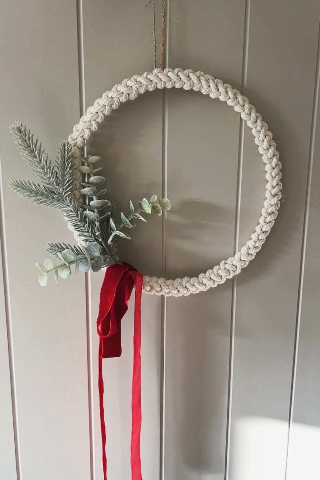 Macrame Velvet Bow Wreath | Seasonal Wreath | Winter Wreath | 26 cm | Handmade | Cotton | Wood | Natural Decor | Farmhouse Decor